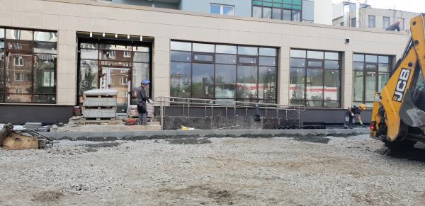 Лестничные ограждения,    перила,    инвалидные поручни из нержавеющей стали и стекла — фото 4